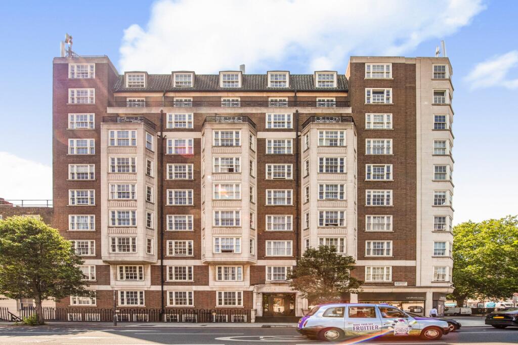 2 bed 1st Floor Flat for rent in Camden Town. From Sandfords - Regents Park