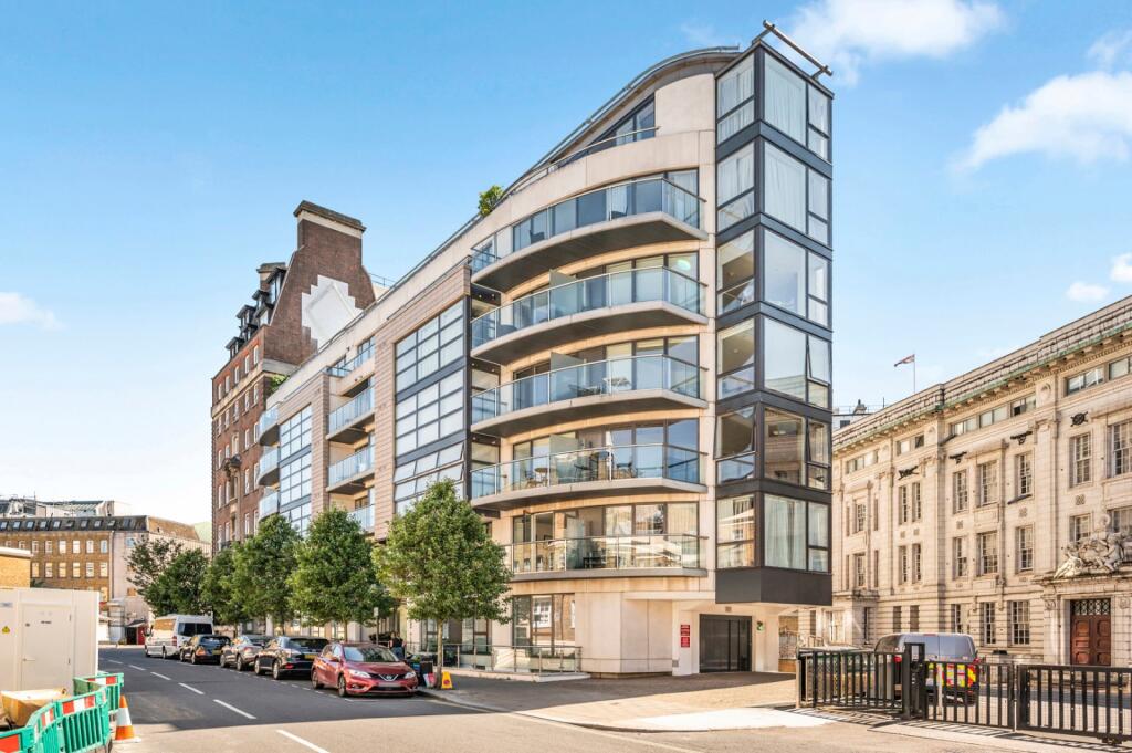 2 bed 1st Floor Flat for rent in Camden Town. From Sandfords - Regents Park