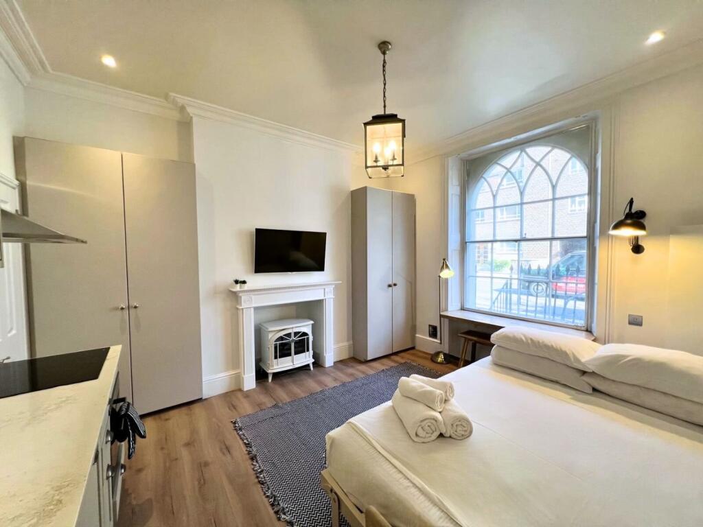 0 bed 1st Floor Flat for rent in London. From Sandfords - Regents Park