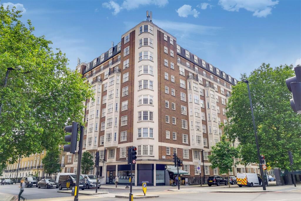 2 bed 1st Floor Flat for rent in Camden Town. From Sandfords - Regents Park