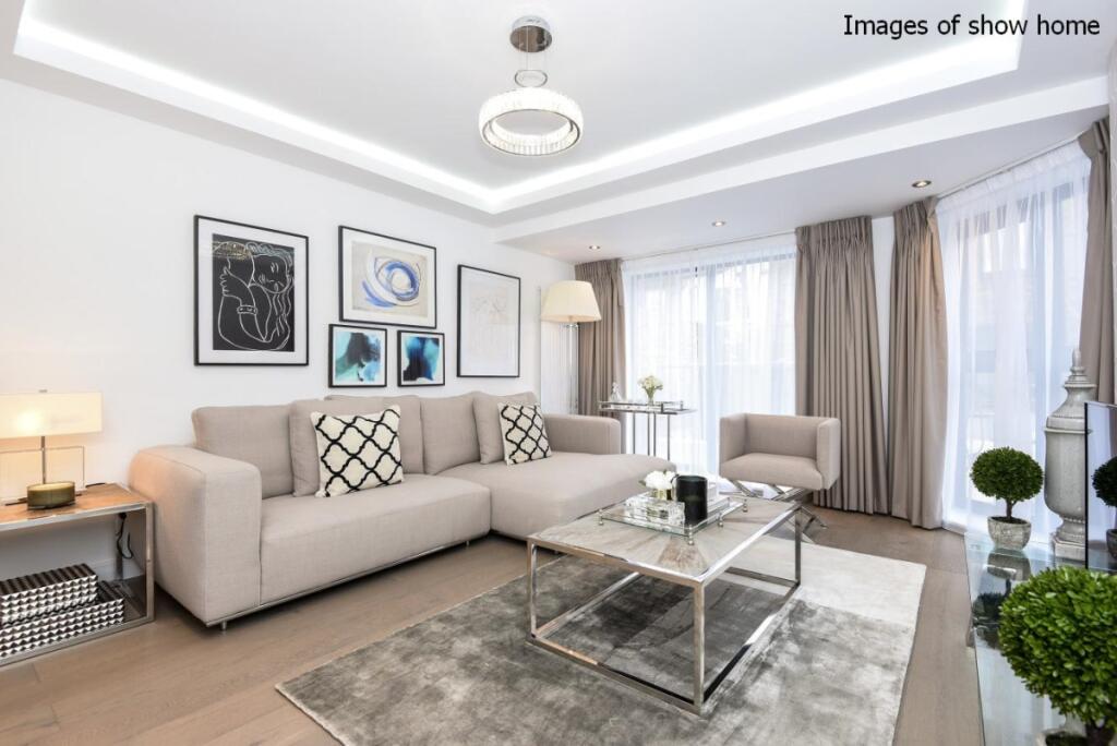 3 bed Detached for rent in London. From Kinleigh Folkard & Hayward - Sales - Putney