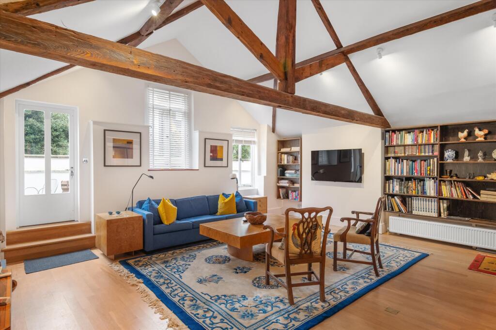 2 bed Detached for rent in London. From Knight Frank - Mayfair