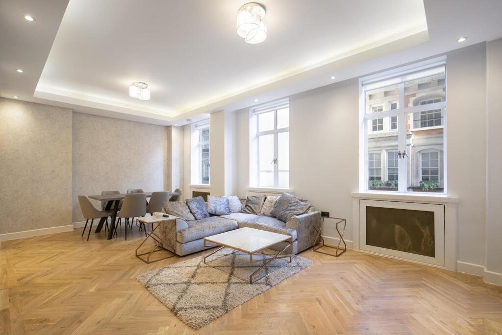2 bed 1st Floor Flat for rent in London. From Knight Frank - Mayfair