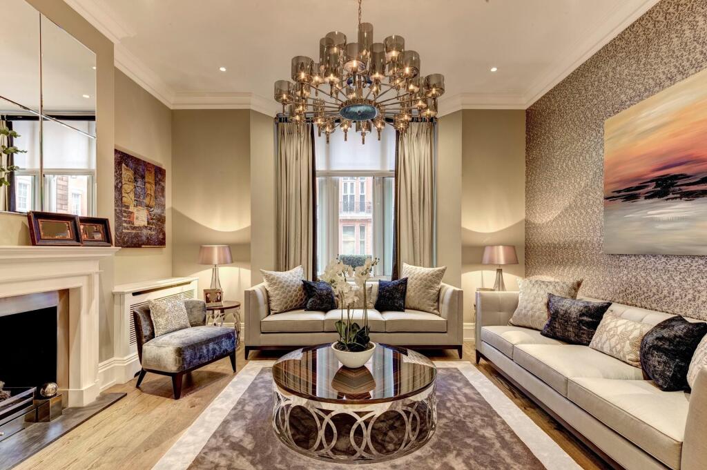 3 bed 1st Floor Flat for rent in Paddington. From Knight Frank - Mayfair