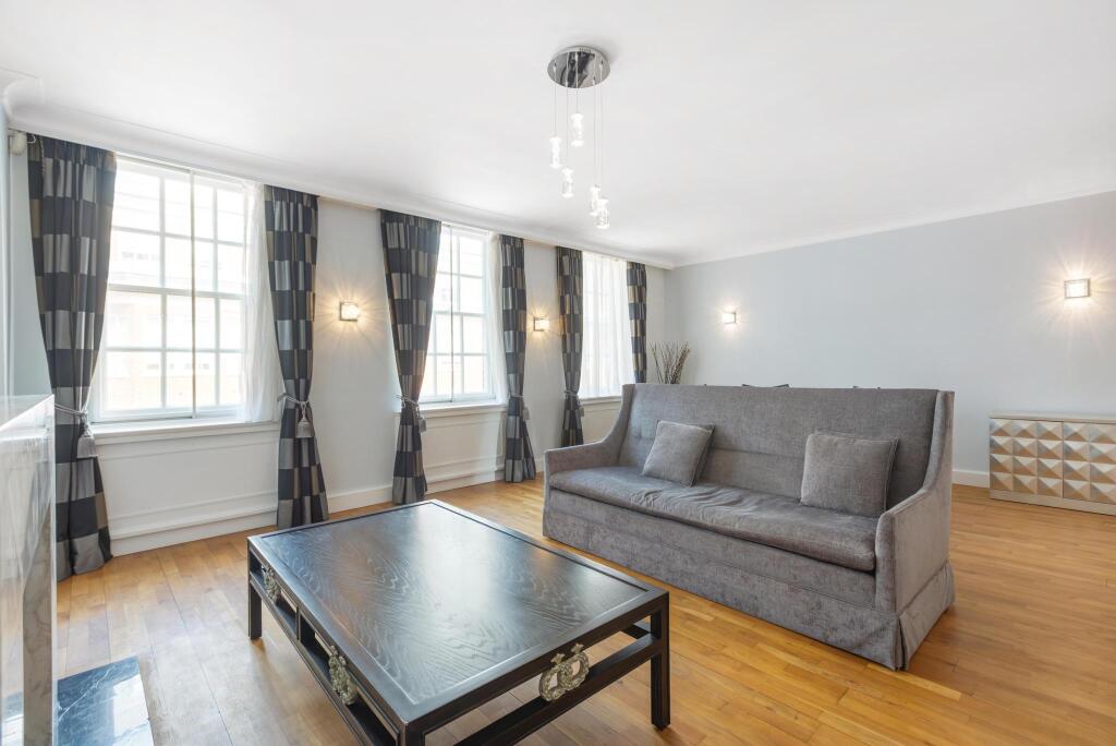 2 bed 1st Floor Flat for rent in London. From Knight Frank - Mayfair