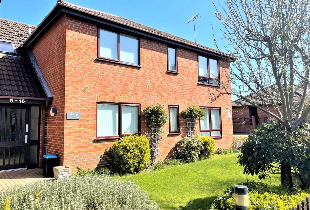 1 bed 1st Floor Flat for rent in Leatherhead. From Jackie Quinn & Co.Ltd 1 bed 1st Floor Flat for rent in Leatherhead. From Jackie Quinn & Co.Ltd