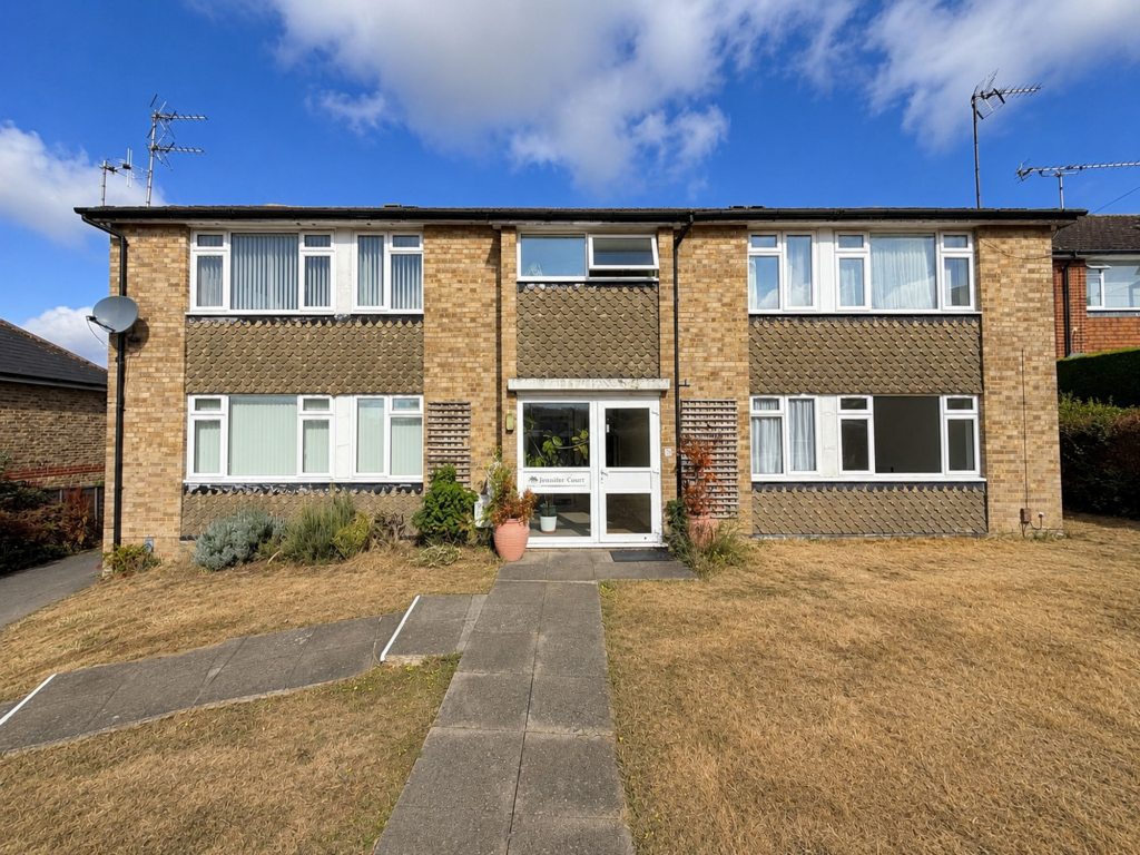 2 bed 1st Floor Flat for rent in Langley Vale. From Jackie Quinn & Co.Ltd 2 bed 1st Floor Flat for rent in Langley Vale. From Jackie Quinn & Co.Ltd