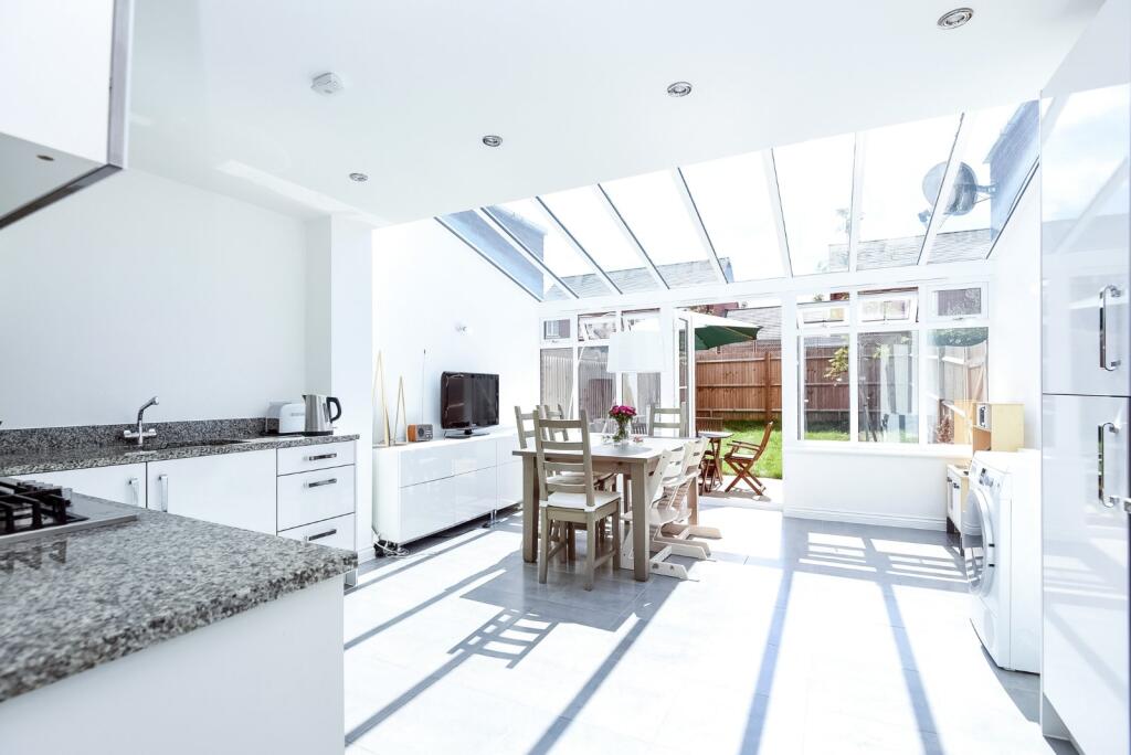 4 bed Detached for rent in Chislehurst. From Kinleigh Folkard & Hayward - Sales - Bromley