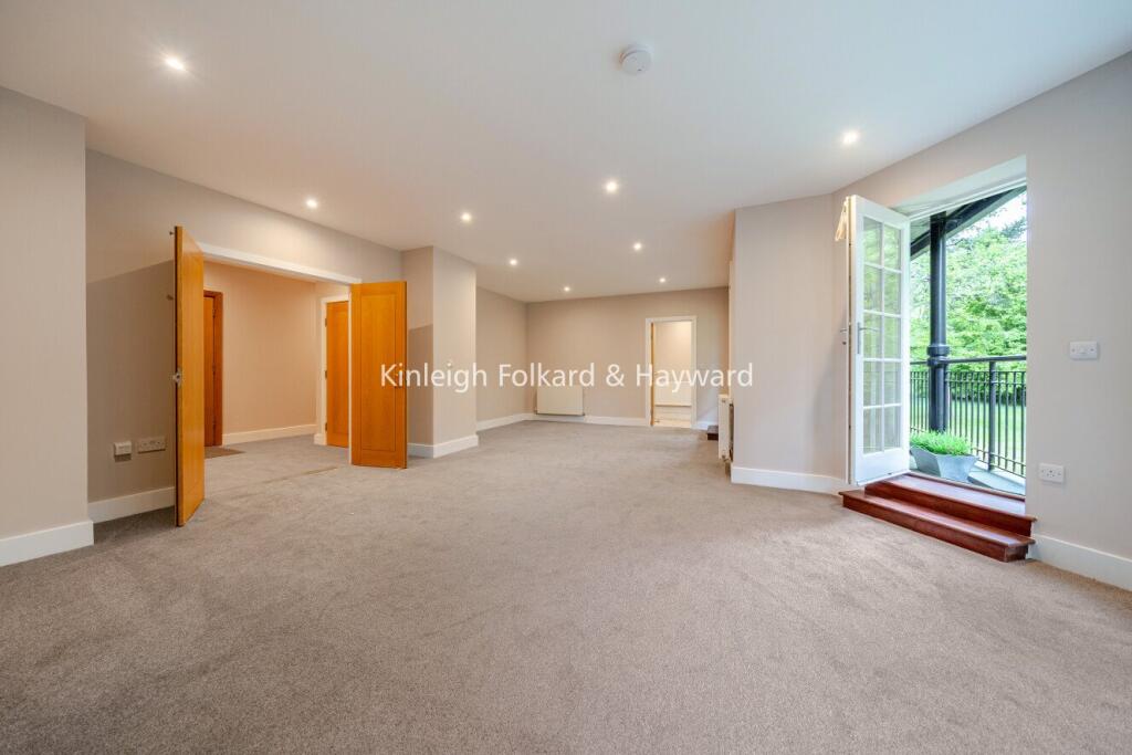 2 bed 1st Floor Flat for rent in Keston. From Kinleigh Folkard & Hayward - Sales - Bromley