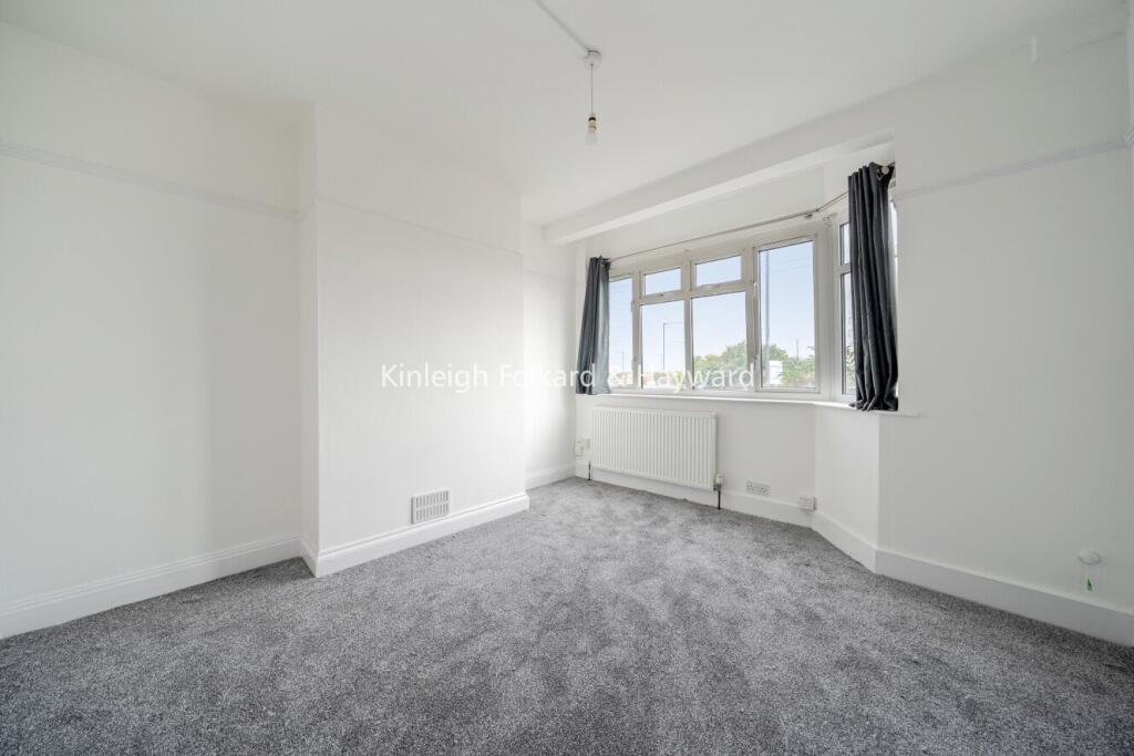 2 bed Annexe for rent in Crayford. From Kinleigh Folkard & Hayward - Sales - Bromley