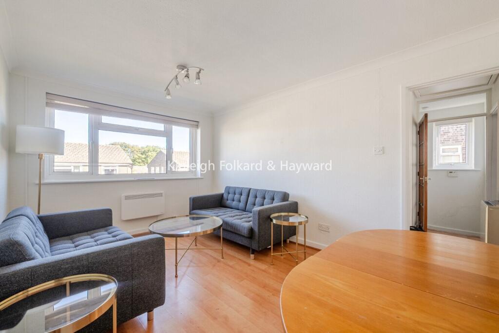 2 bed Annexe for rent in Locksbottom. From Kinleigh Folkard & Hayward - Sales - Bromley 2 bed Annexe for rent in Locksbottom. From Kinleigh Folkard & Hayward - Sales - Bromley