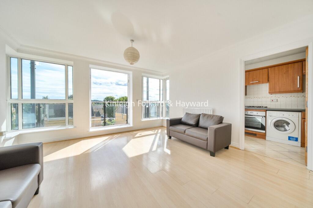 2 bed 1st Floor Flat for rent in Keston Mark. From Kinleigh Folkard & Hayward - Sales - Bromley