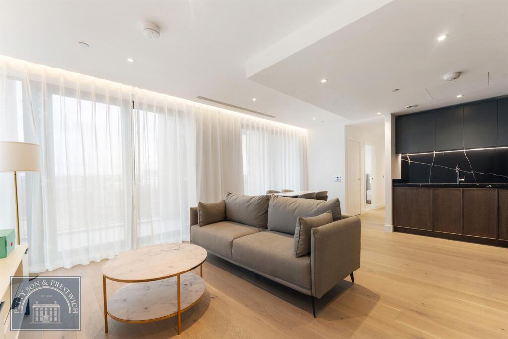 2 bed Apartment for rent in Islington. From Petty Son and Prestwich