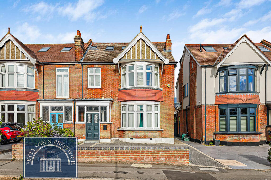 6 bed Semi Detached for rent in Wanstead. From Petty Son and Prestwich 6 bed Semi Detached for rent in Wanstead. From Petty Son and Prestwich