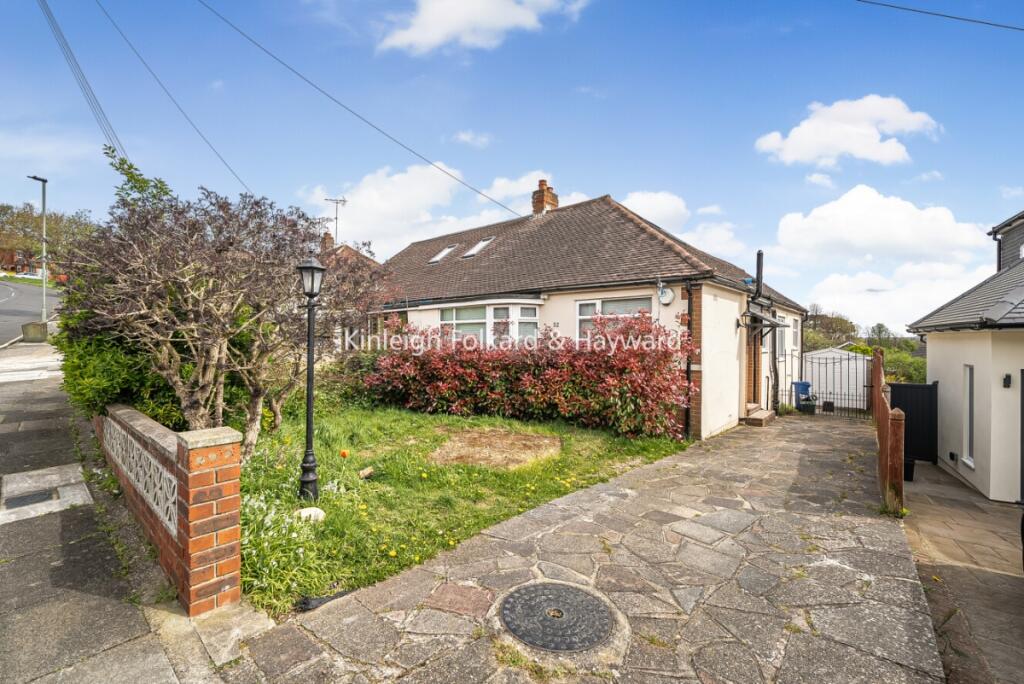 3 bed Bungalow for rent in Crofton. From Kinleigh Folkard & Hayward - Sales - Chislehurst