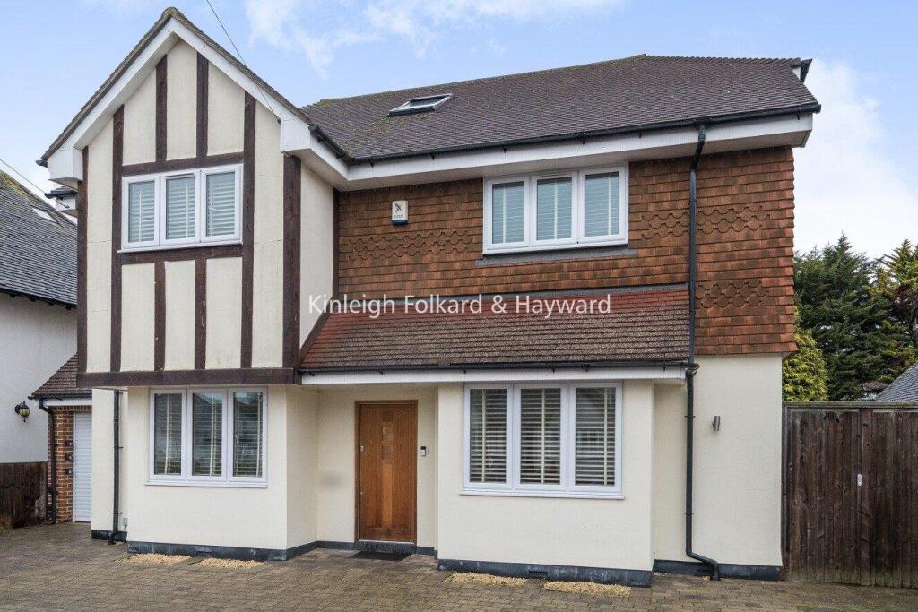 5 bed Detached for rent in Locksbottom. From Kinleigh Folkard & Hayward - Sales - Chislehurst 5 bed Detached for rent in Locksbottom. From Kinleigh Folkard & Hayward - Sales - Chislehurst