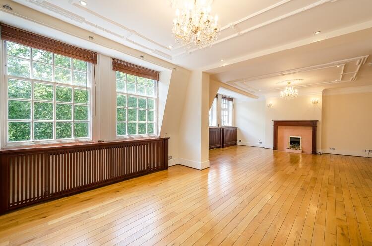 4 bed Apartment for rent in Paddington. From Kinleigh Folkard & Hayward