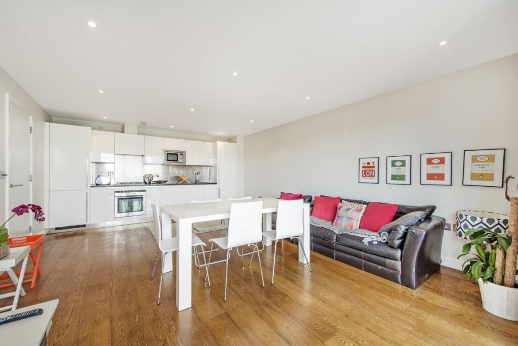 2 bed 1st Floor Flat for rent in London. From Kinleigh Folkard & Hayward - Sales - St John's Wood