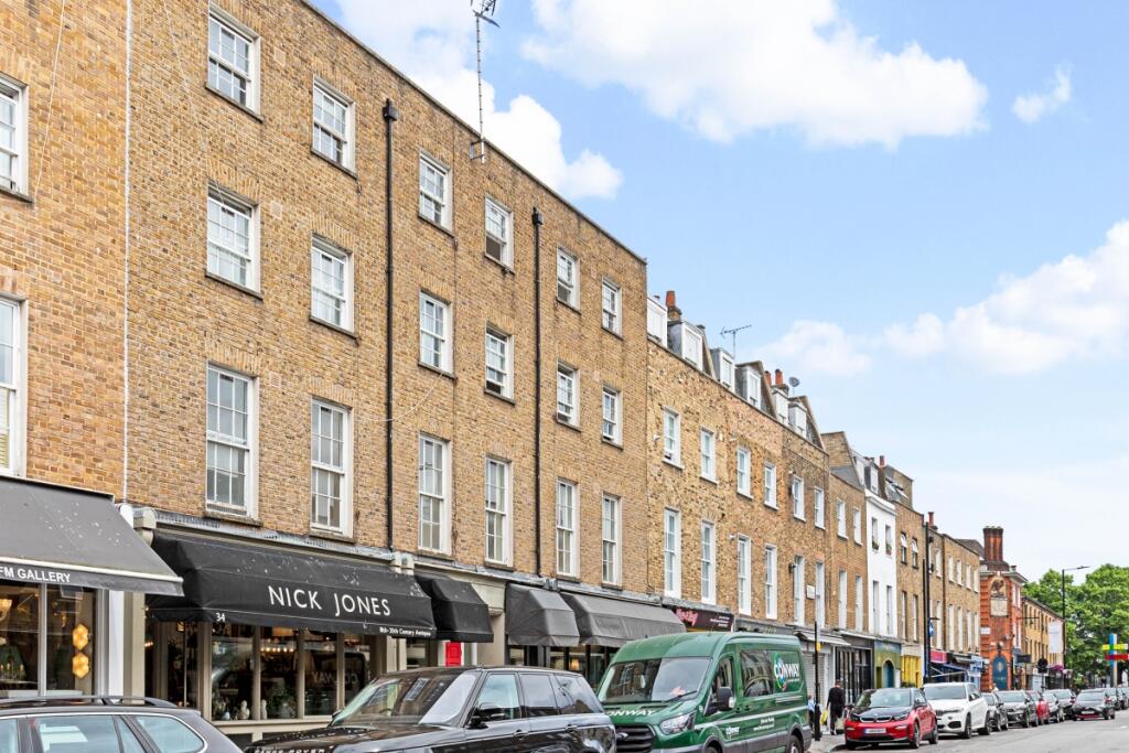 1 bed 1st Floor Flat for rent in London. From Kinleigh Folkard & Hayward - Sales - St John's Wood