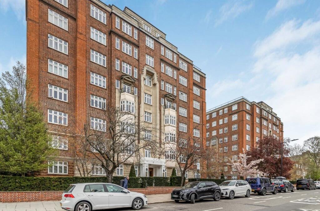 4 bed 1st Floor Flat for rent in Paddington. From Kinleigh Folkard & Hayward - Sales - St John's Wood