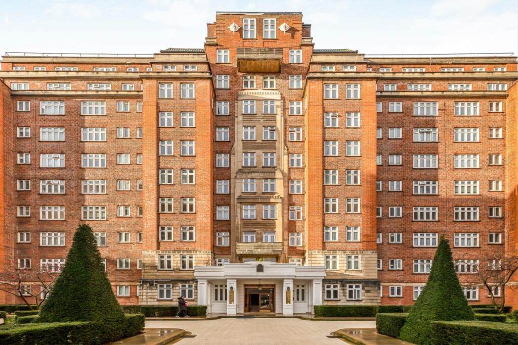 4 bed 1st Floor Flat for rent in Paddington. From Kinleigh Folkard & Hayward - Sales - St John's Wood