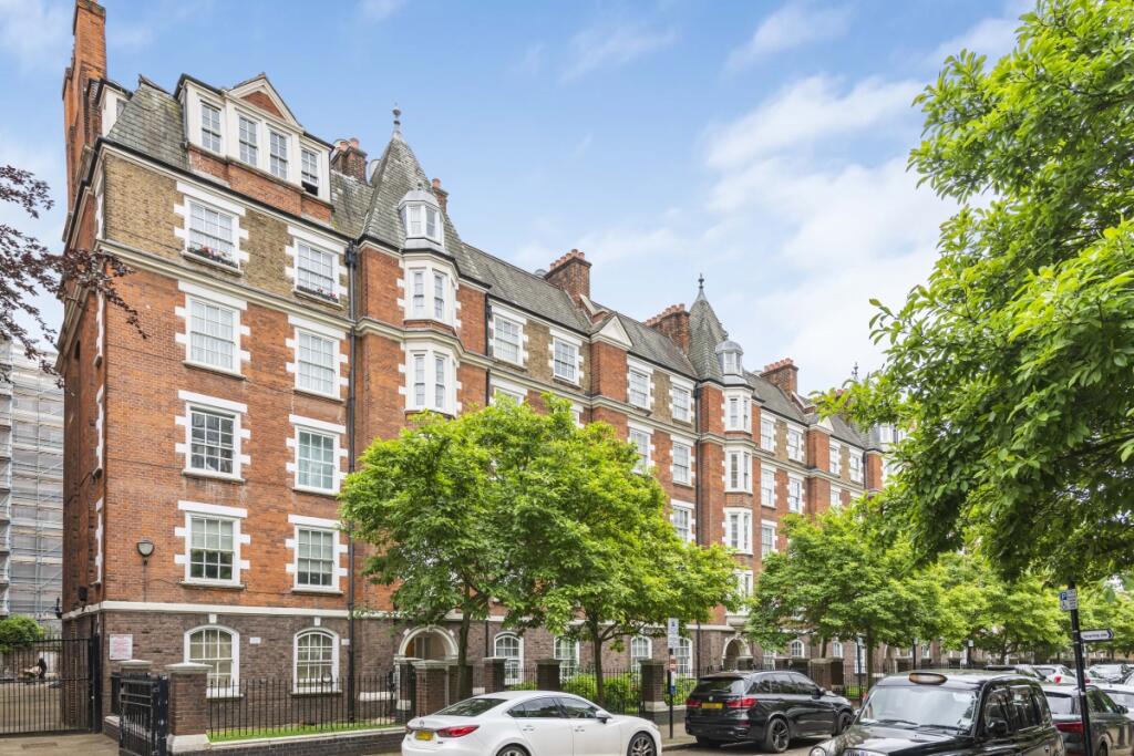 1 bed 1st Floor Flat for rent in London. From Kinleigh Folkard & Hayward - Sales - St John's Wood