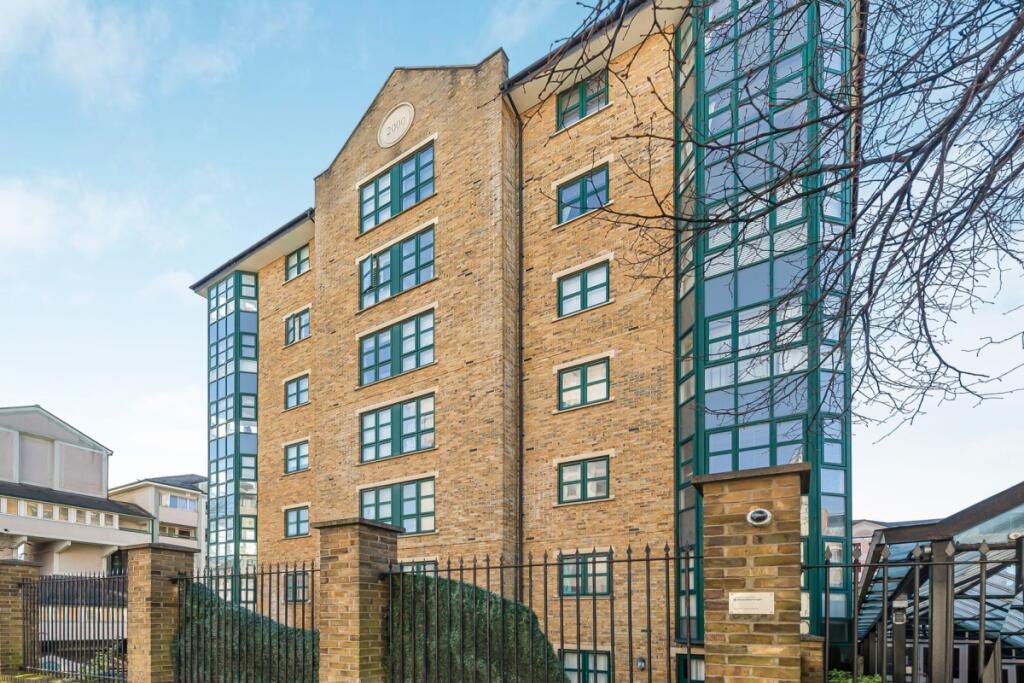 2 bed 1st Floor Flat for rent in Paddington. From Kinleigh Folkard & Hayward - Sales - St John's Wood