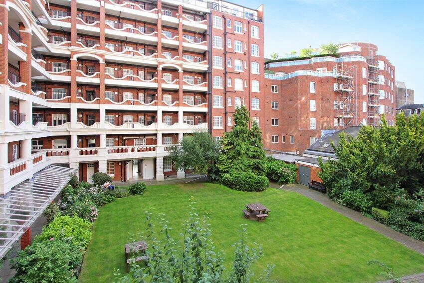 1 bed 1st Floor Flat for rent in Paddington. From Kinleigh Folkard & Hayward - Sales - St John's Wood