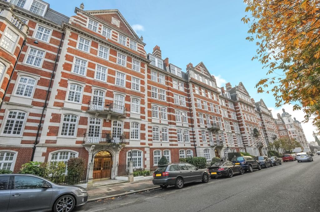 4 bed 1st Floor Flat for rent in London. From Kinleigh Folkard & Hayward - Sales - St John's Wood