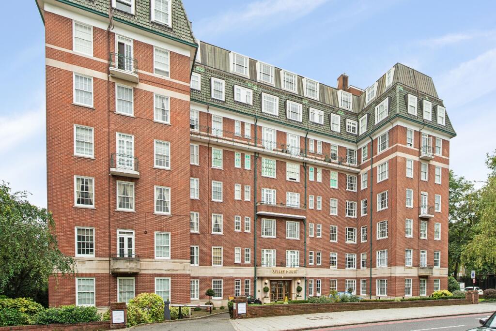 2 bed 1st Floor Flat for rent in Paddington. From Kinleigh Folkard & Hayward - Sales - St John's Wood 2 bed 1st Floor Flat for rent in Paddington. From Kinleigh Folkard & Hayward - Sales - St John's Wood