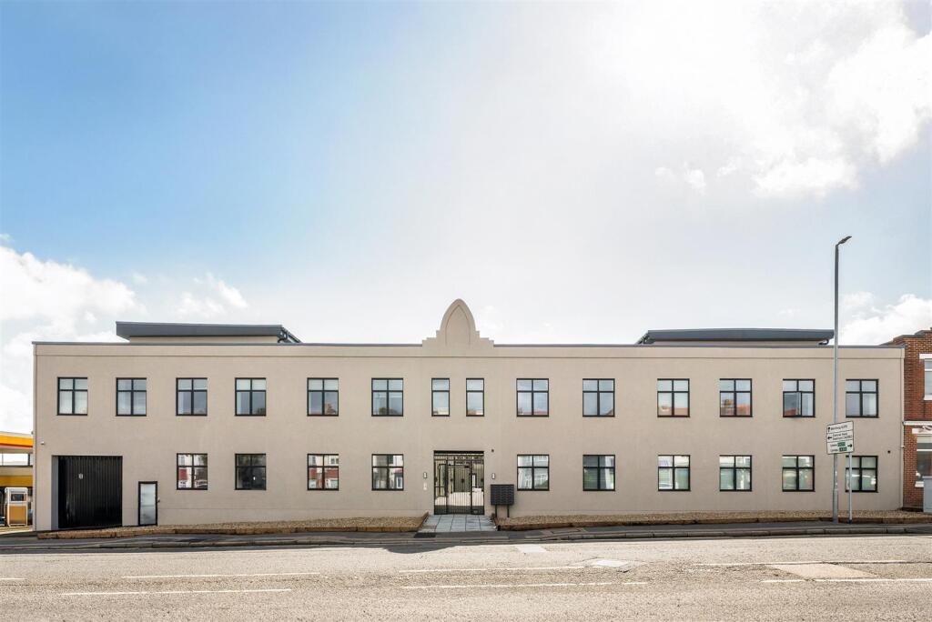 1 bed 1st Floor Flat for rent in Brighton and Hove. From Property Moves 1 bed 1st Floor Flat for rent in Brighton and Hove. From Property Moves