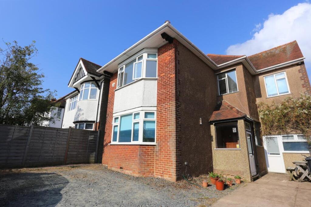 0 bed Studio for rent in Brighton and Hove. From Property Moves