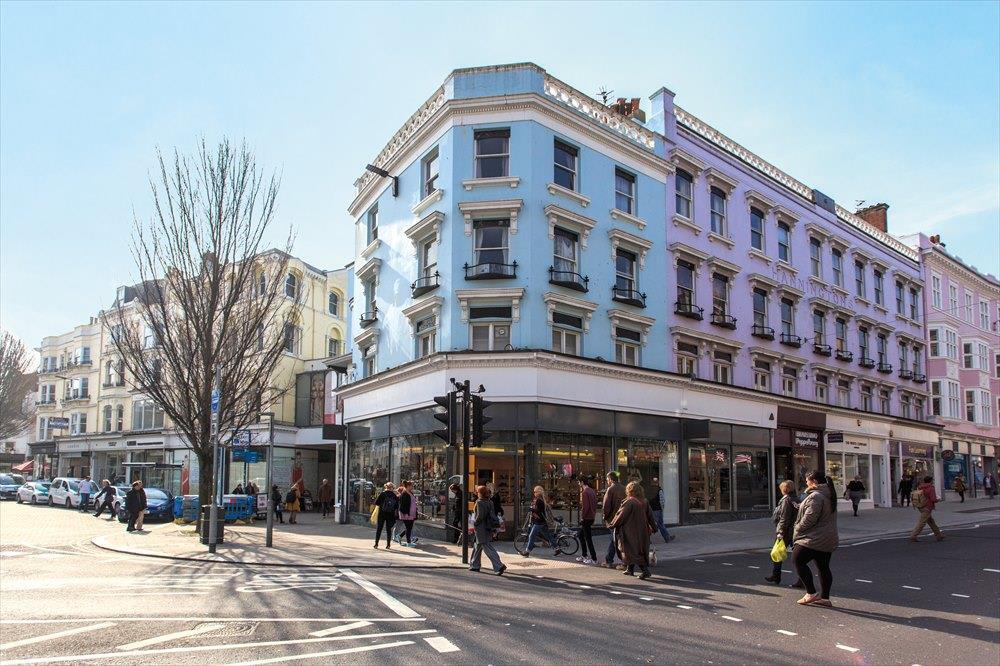 2 bed 1st Floor Flat for rent in Brighton and Hove. From Property Moves