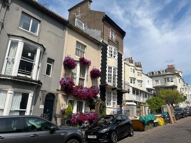 4 bed Studio for rent in Ovingdean. From Property Moves