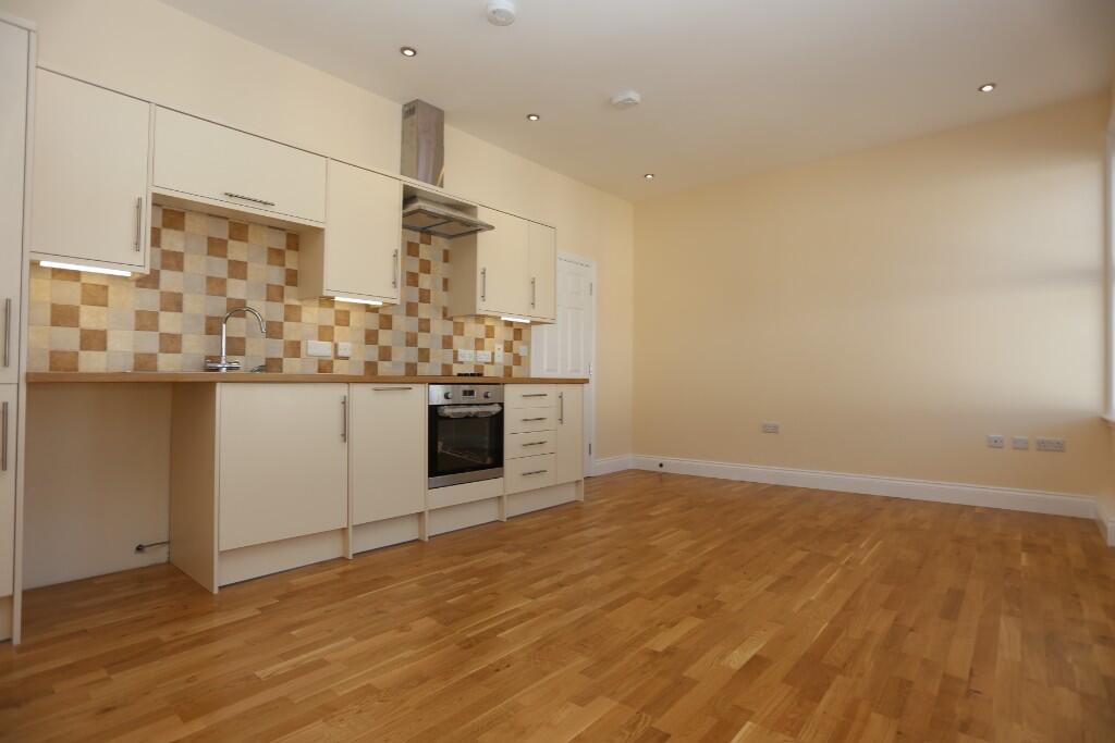 2 bed 1st Floor Flat for rent in Brighton and Hove. From Property Moves 2 bed 1st Floor Flat for rent in Brighton and Hove. From Property Moves