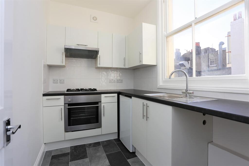 1 bed 1st Floor Flat for rent in Brighton and Hove. From Property Moves 1 bed 1st Floor Flat for rent in Brighton and Hove. From Property Moves