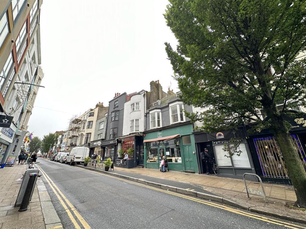 2 bed 1st Floor Flat for rent in Ovingdean. From Property Moves 2 bed 1st Floor Flat for rent in Ovingdean. From Property Moves
