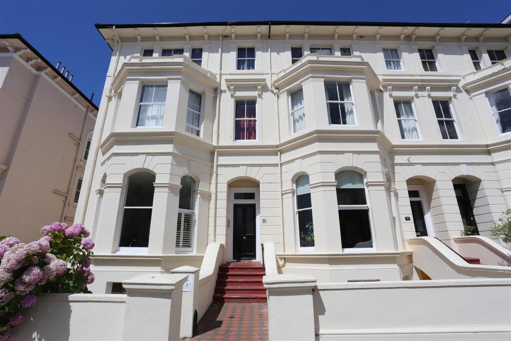 1 bed 1st Floor Flat for rent in Brighton and Hove. From Property Moves 1 bed 1st Floor Flat for rent in Brighton and Hove. From Property Moves