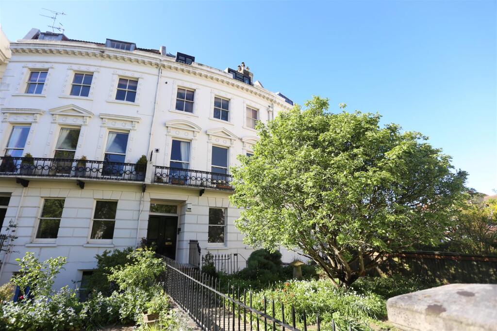 1 bed 1st Floor Flat for rent in Brighton and Hove. From Property Moves 1 bed 1st Floor Flat for rent in Brighton and Hove. From Property Moves