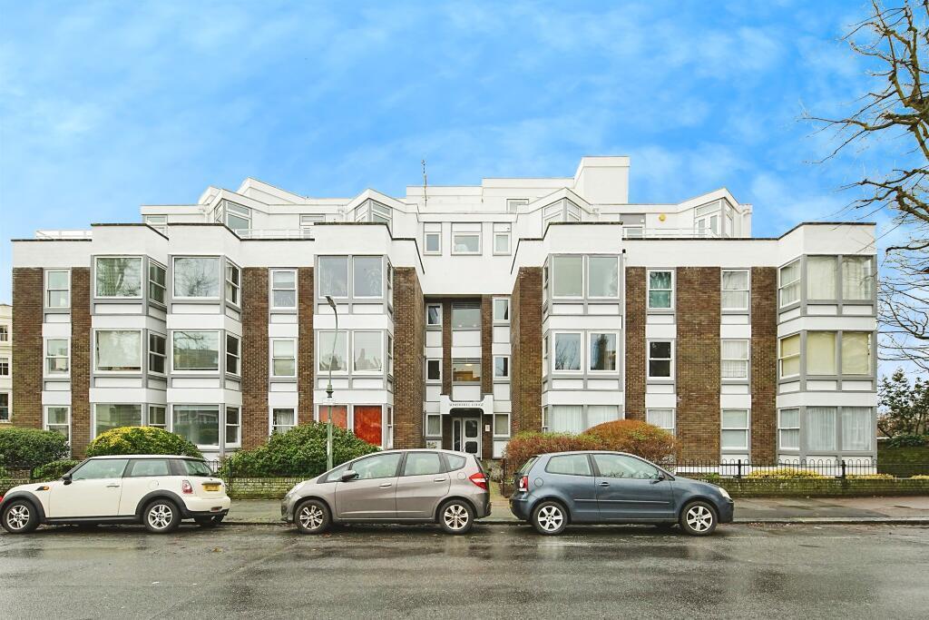 2 bed 1st Floor Flat for rent in Brighton and Hove. From Property Moves