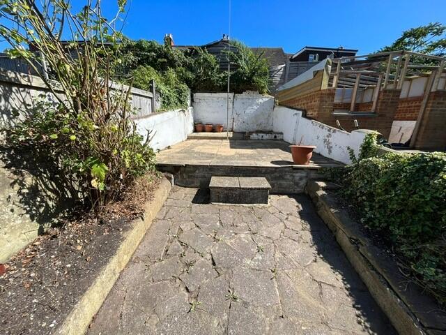 3 bed Mid Terraced House for rent in Ovingdean. From Property Moves 3 bed Mid Terraced House for rent in Ovingdean. From Property Moves