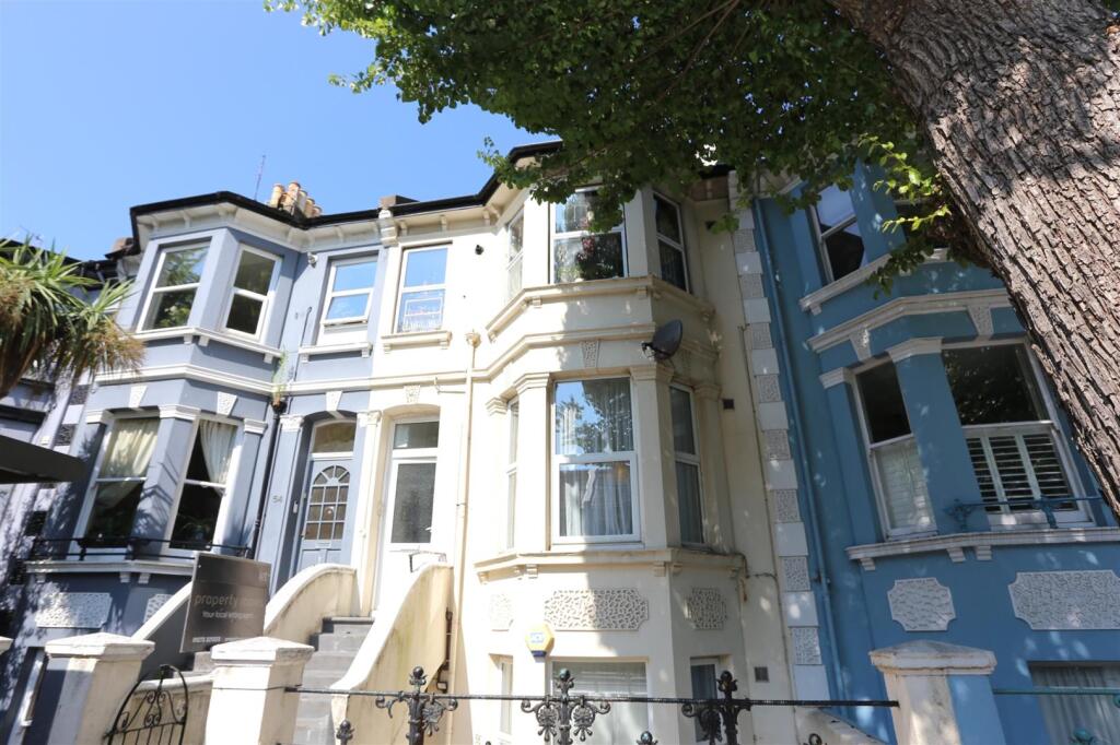 1 bed 1st Floor Flat for rent in Brighton and Hove. From Property Moves 1 bed 1st Floor Flat for rent in Brighton and Hove. From Property Moves
