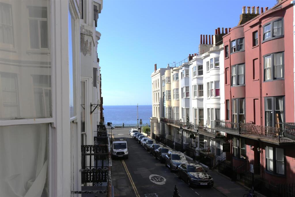 2 bed 1st Floor Flat for rent in Ovingdean. From Property Moves 2 bed 1st Floor Flat for rent in Ovingdean. From Property Moves