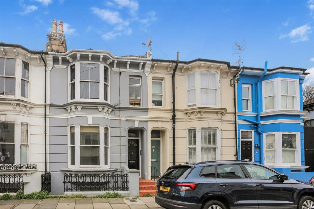 1 bed 1st Floor Flat for rent in Brighton and Hove. From Property Moves