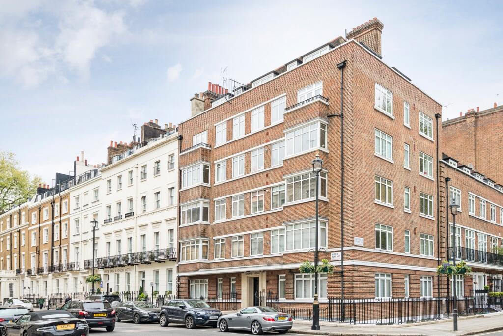 2 bed 1st Floor Flat for rent in London. From Kinleigh Folkard & Hayward 2 bed 1st Floor Flat for rent in London. From Kinleigh Folkard & Hayward