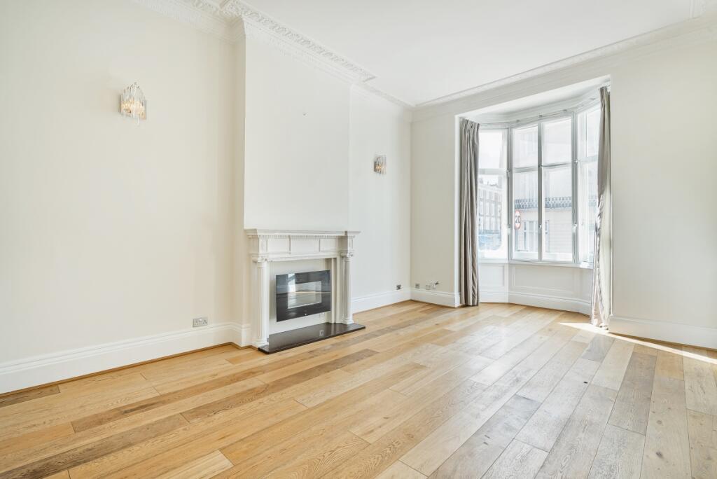 2 bed 1st Floor Flat for rent in Paddington. From Kinleigh Folkard & Hayward