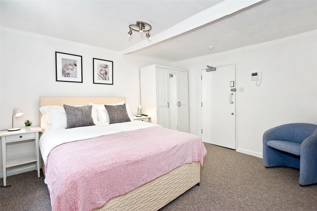 0 bed Not Specified for rent in London. From Hurford Salvi Carr