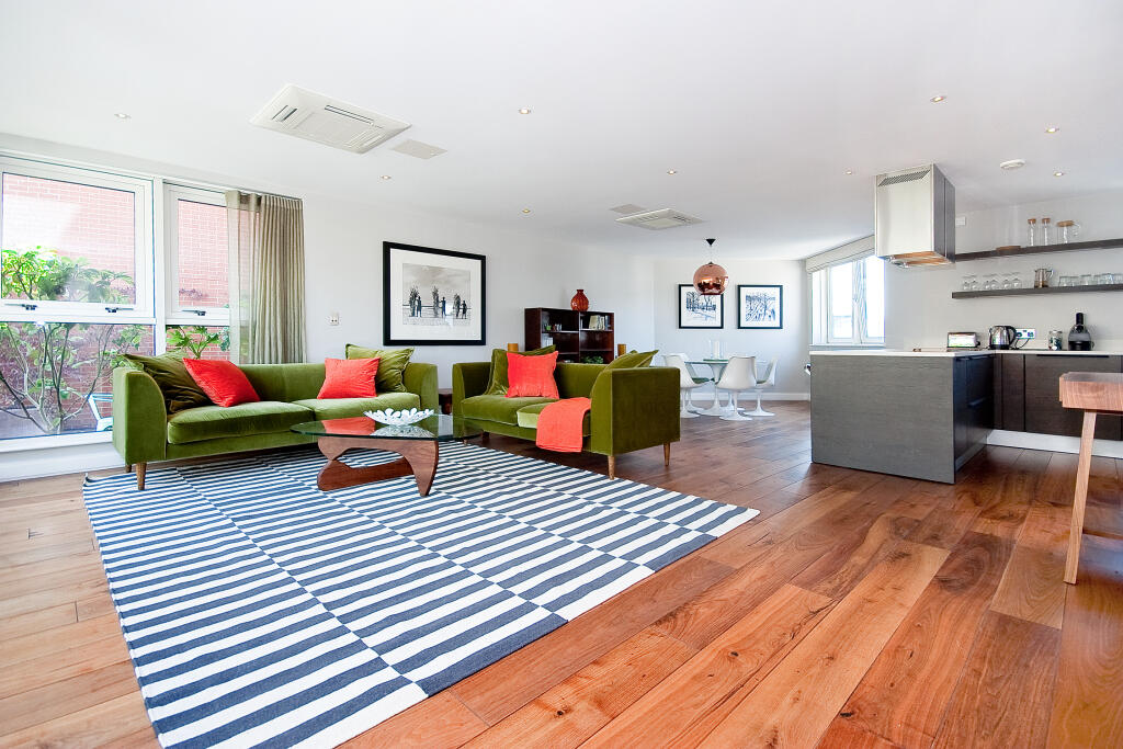 2 bed Penthouse for rent in London. From Hurford Salvi Carr - London- New Homes