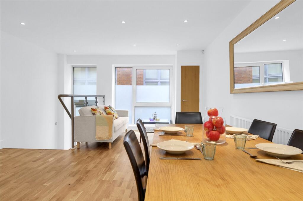 2 bed Apartment for rent in London. From Hurford Salvi Carr - London- New Homes