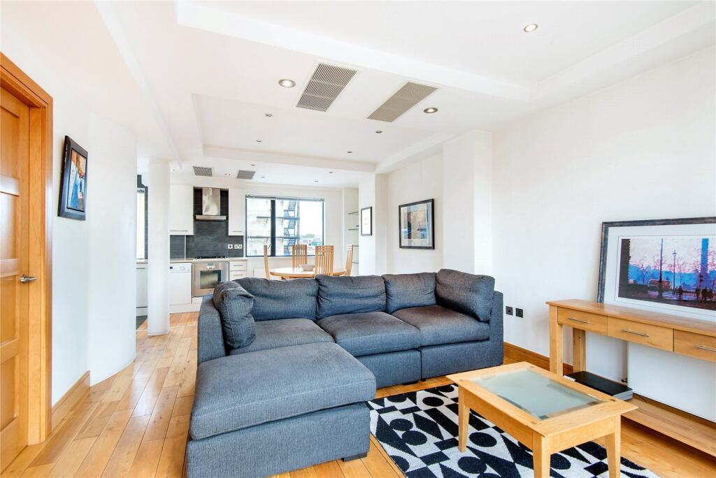 3 bed Penthouse for rent in London. From Hurford Salvi Carr - London- New Homes